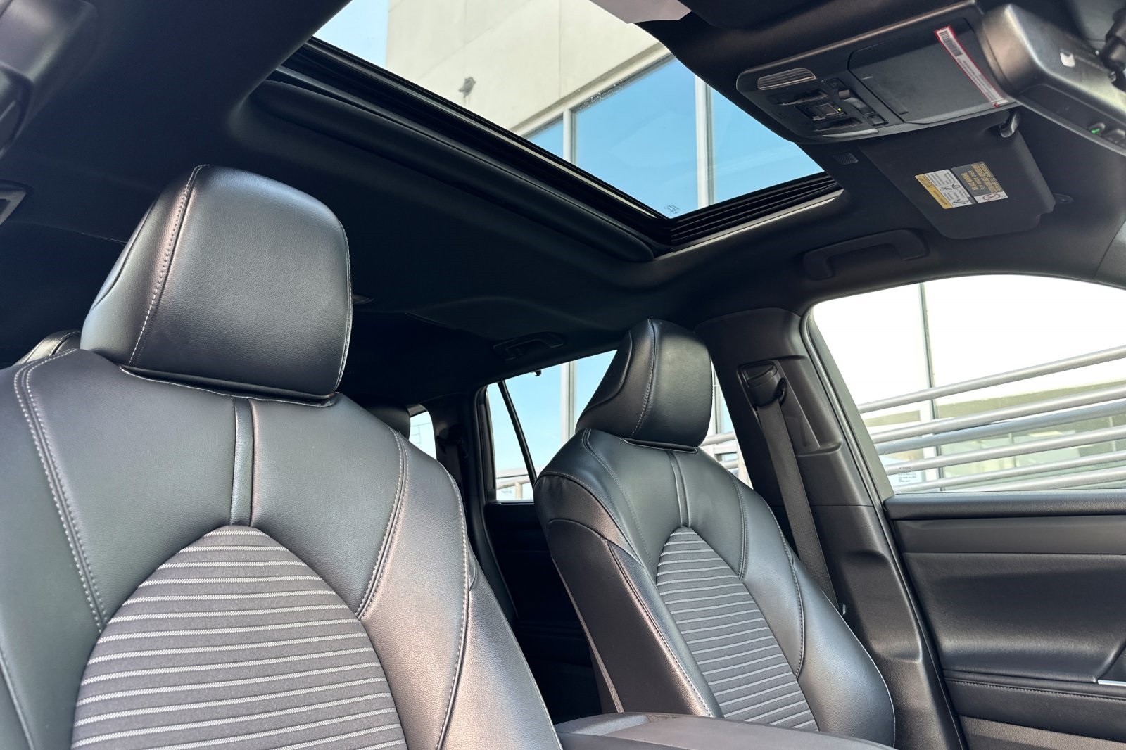 2021 Toyota Highlander XSE photo 17