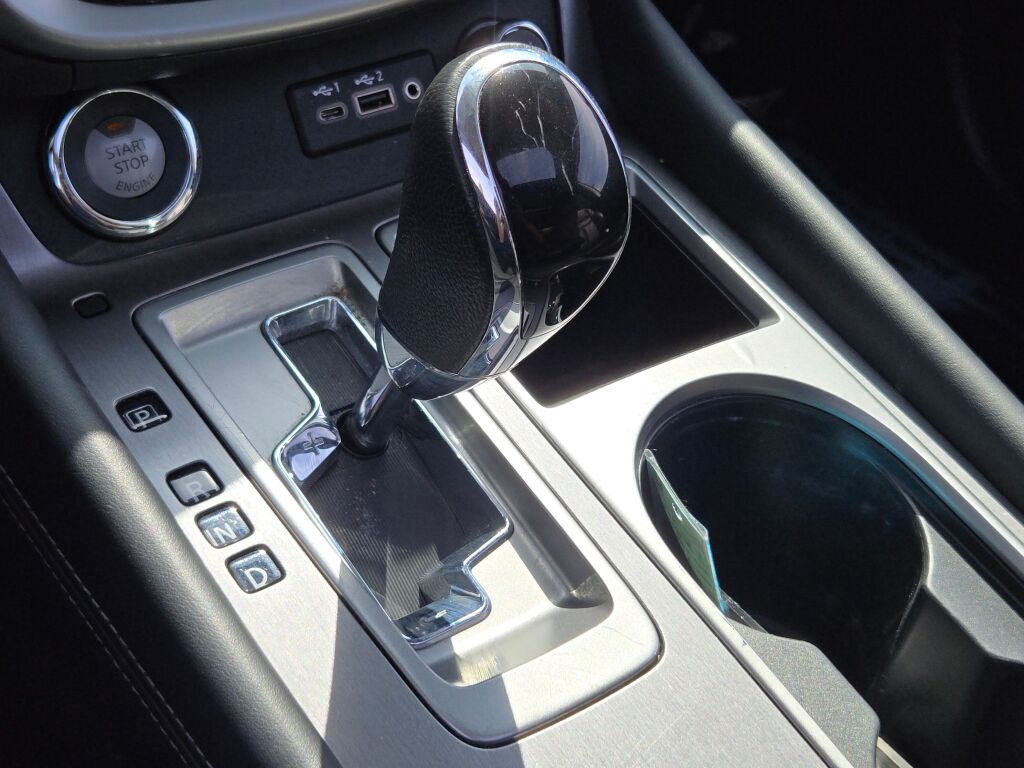 2022 Nissan Murano SL photo 23