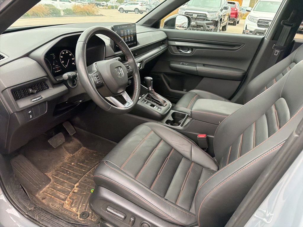 2025 Honda CR-V Hybrid Sport-L photo 2