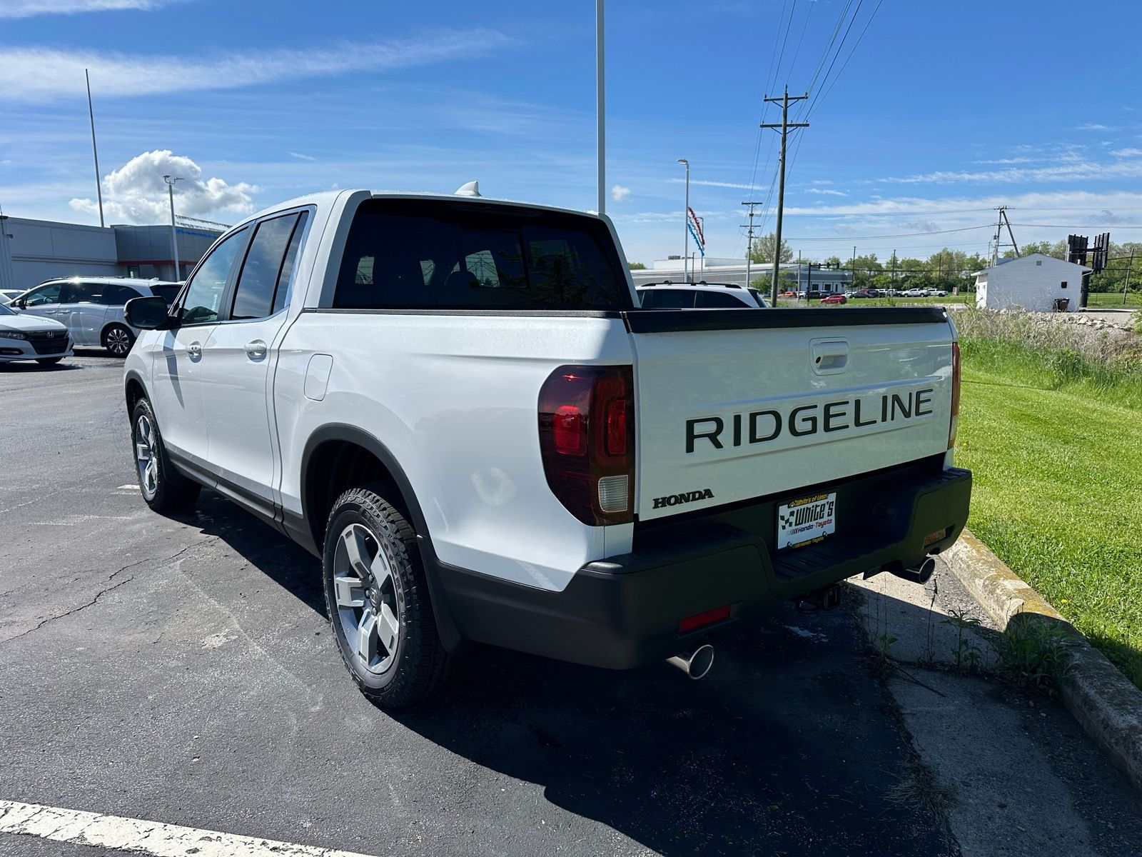 2026 Honda Ridgeline RTL photo 2