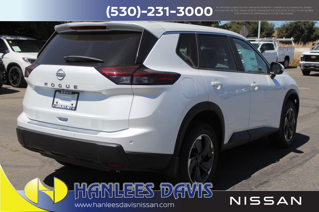 2026 Nissan Rogue SV photo 5