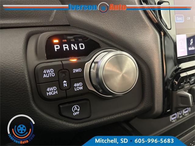 2025 Ram 1500 Laramie photo 4
