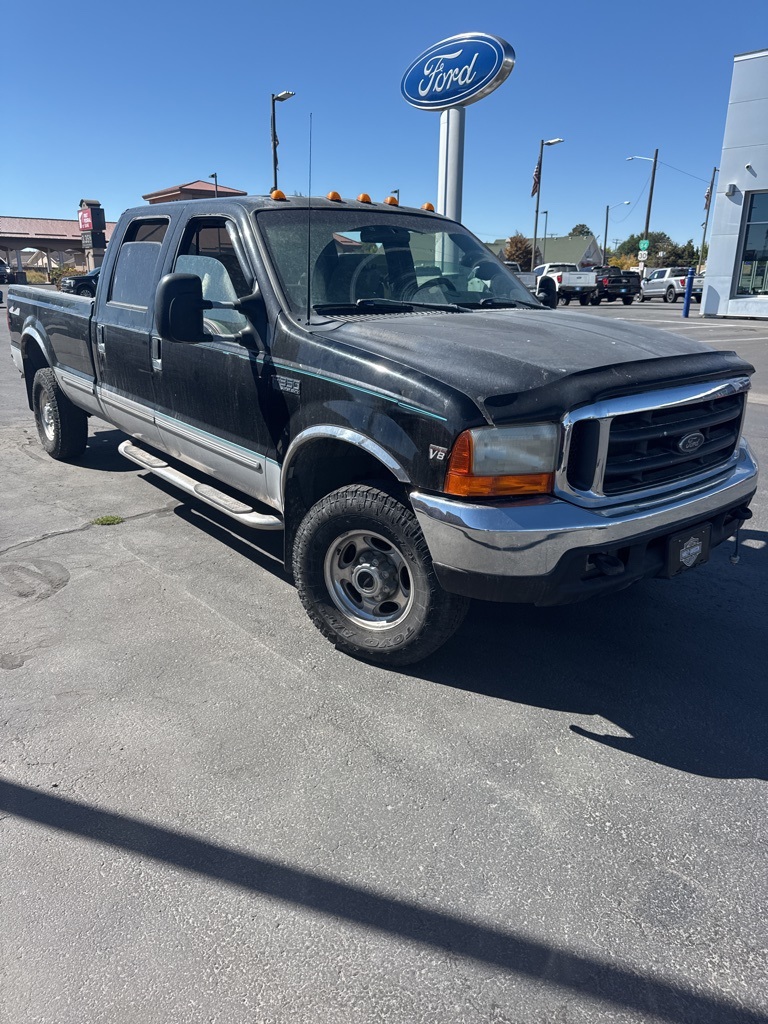 1999 Ford F-350 XLT photo 2