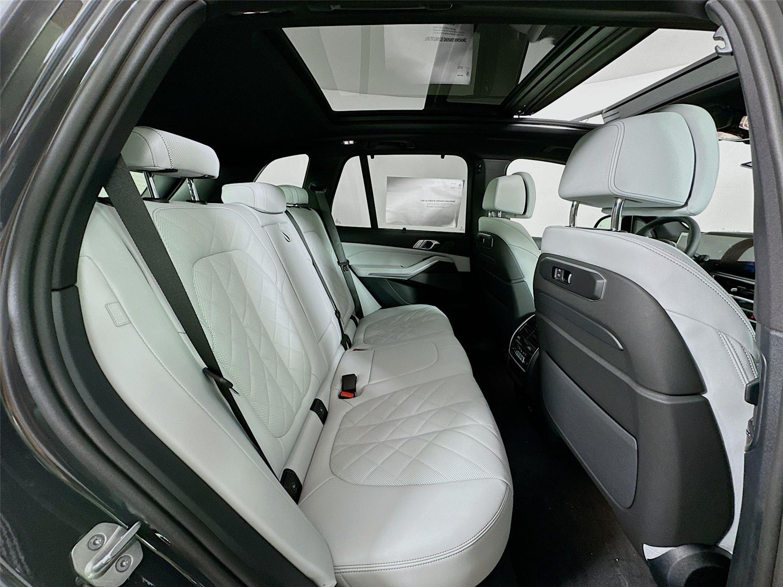 2026 Bmw X5 M60i photo 28