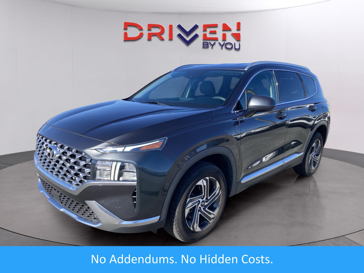 2022 Hyundai Santa Fe SEL's photo