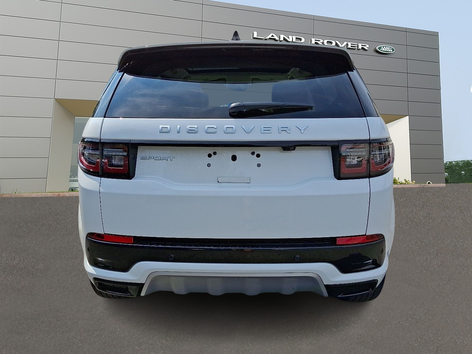 2024 Land Rover Discovery Sport S photo 4