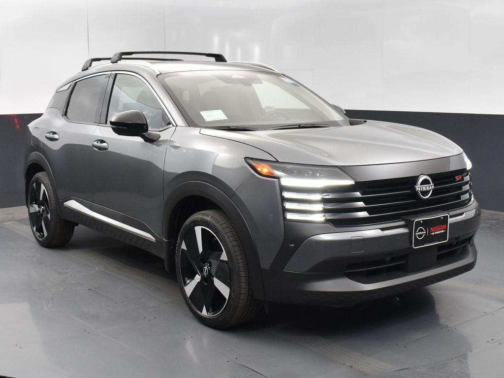 2026 Nissan KICKS SR AWD's photo