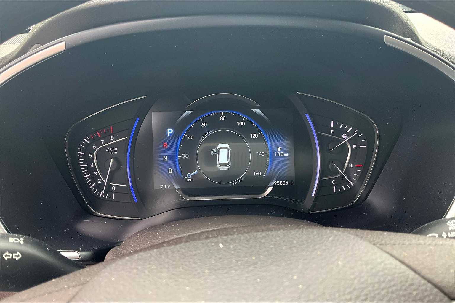 2020 Hyundai Santa Fe SEL photo 22