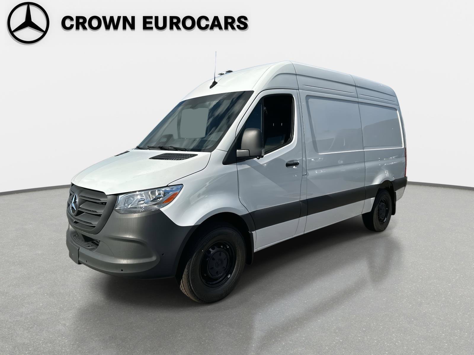 2026 Mercedes-Benz Sprinter Cargo Van Base's photo