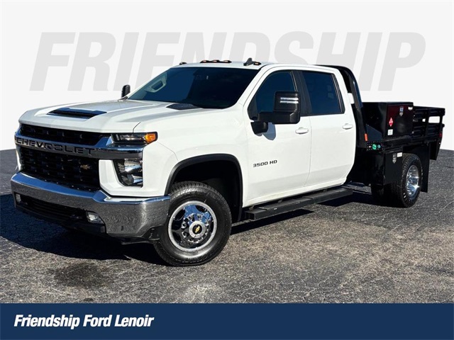 2022 Chevrolet Silverado 3500HD LT's photo