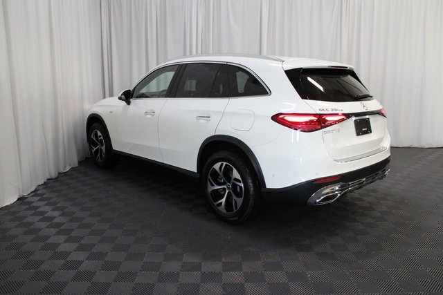 2025 Mercedes Benz GLC 350e 4MATIC photo 4