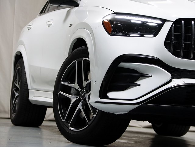 2025 Mercedes Benz GLE 53 AMG 4MATIC Coupe photo 4