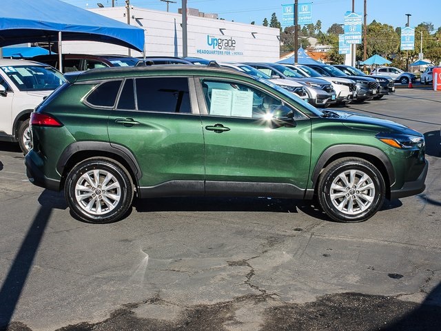 Used 2022 Toyota Corolla Cross LE with VIN 7MUBAAAG2NV004228 for sale in Northfield, Minnesota