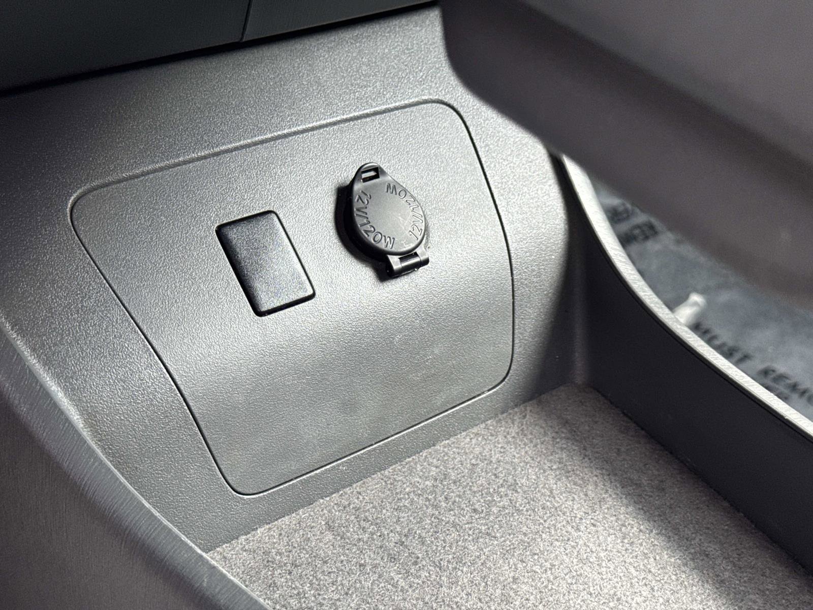 2011 Toyota Prius I photo 27