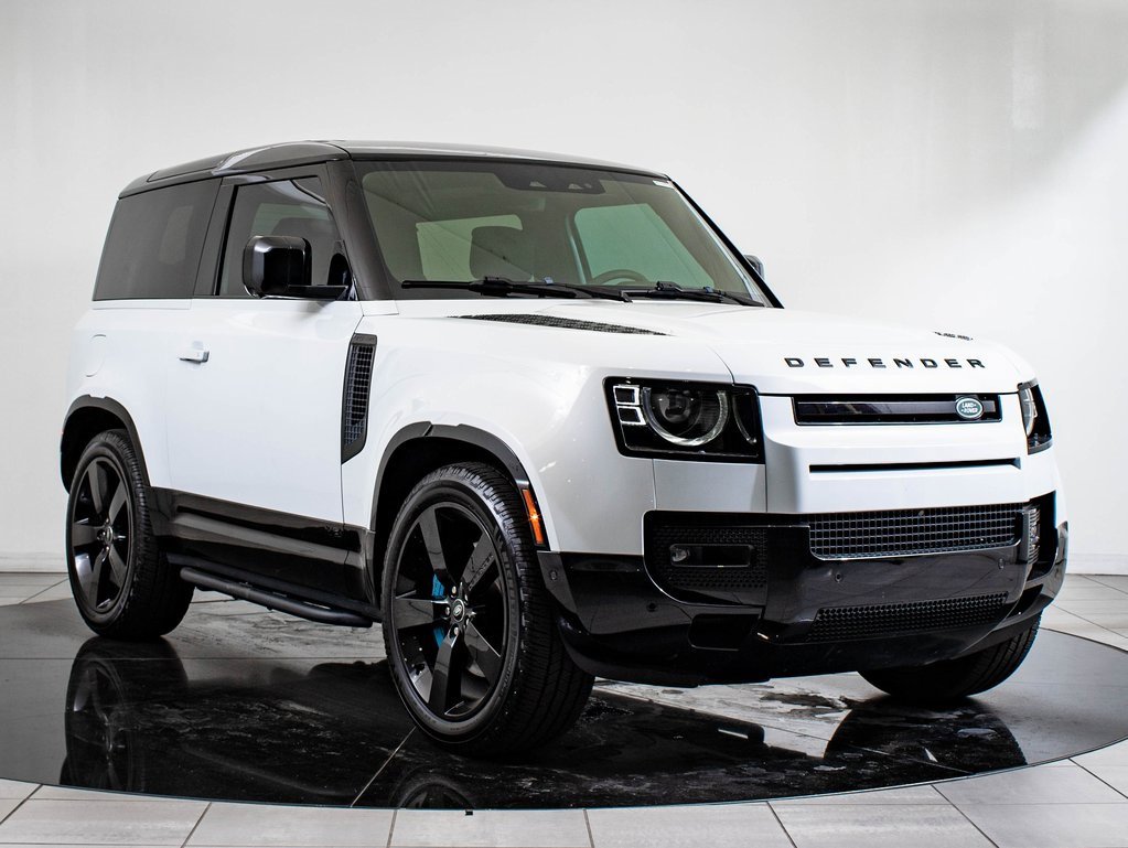 2022 Land Rover Defender 90 V8 photo 3