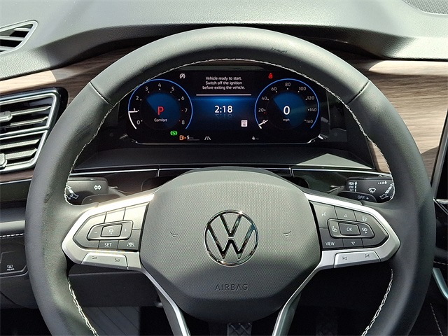 2025 Volkswagen Atlas SEL photo 19