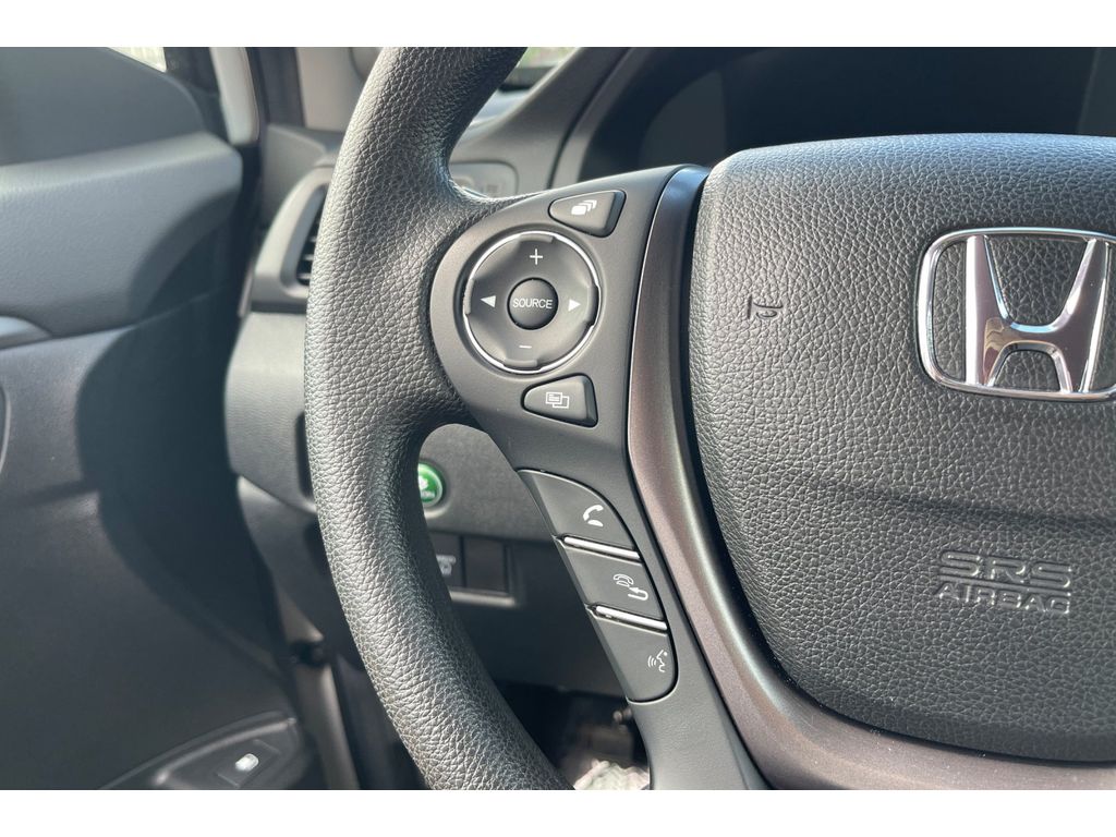 2021 Honda Ridgeline Sport photo 33