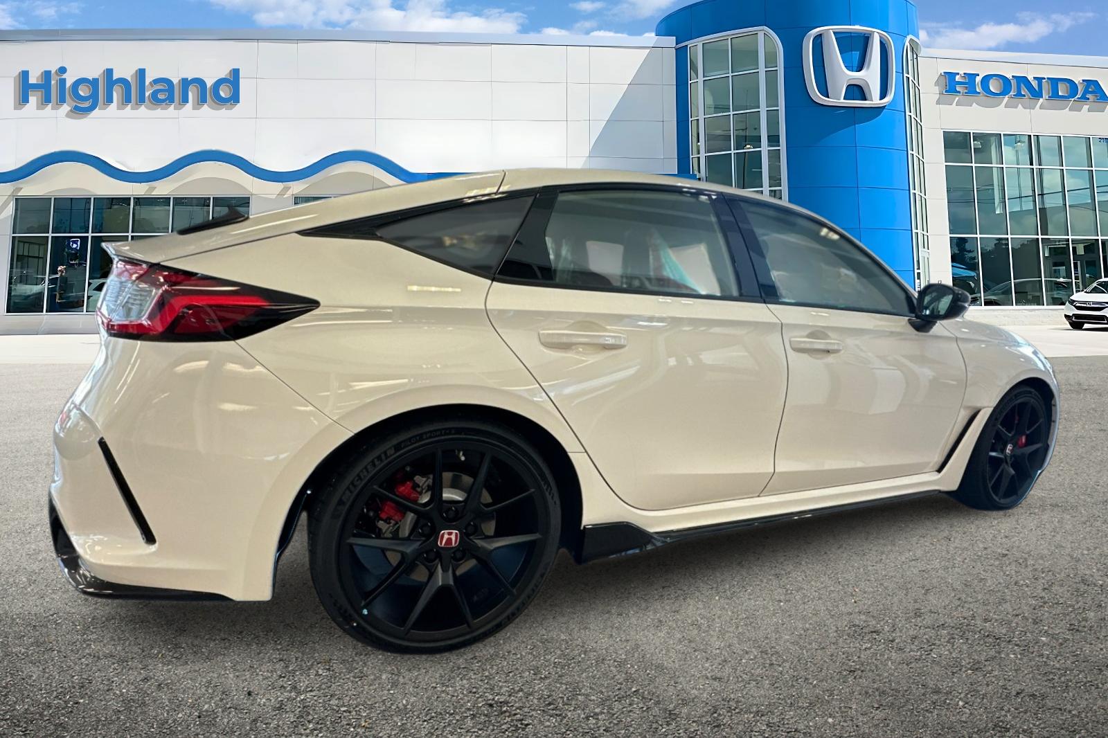 2025 Honda Civic Type R photo 5