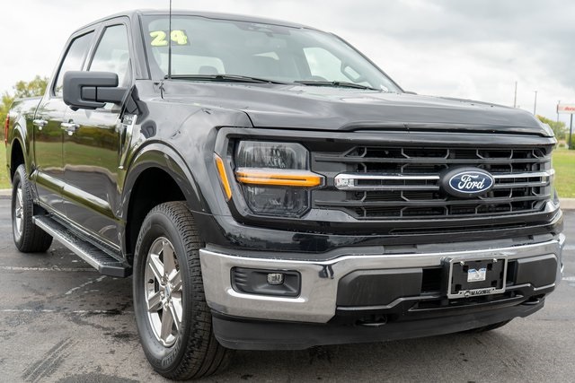 2024 Ford F-150 XLT photo 3