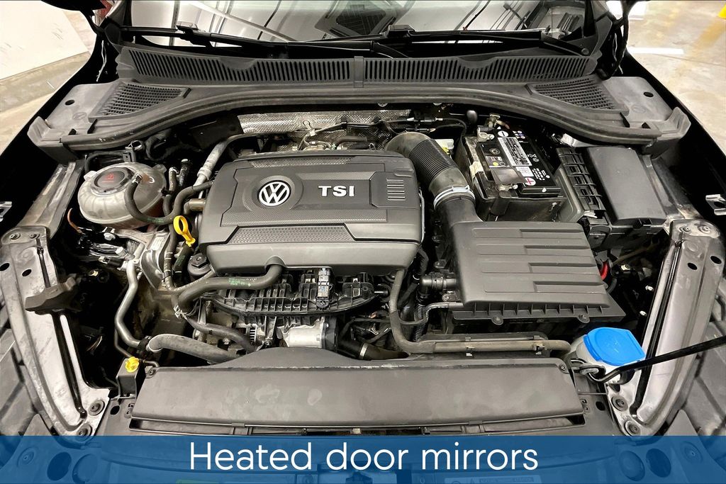 2019 Volkswagen Jetta GLI 2.0T Autobahn photo 2