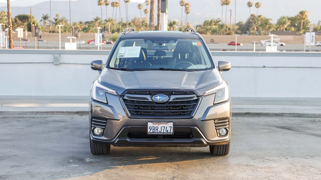 2022 Subaru Forester Limited photo 3