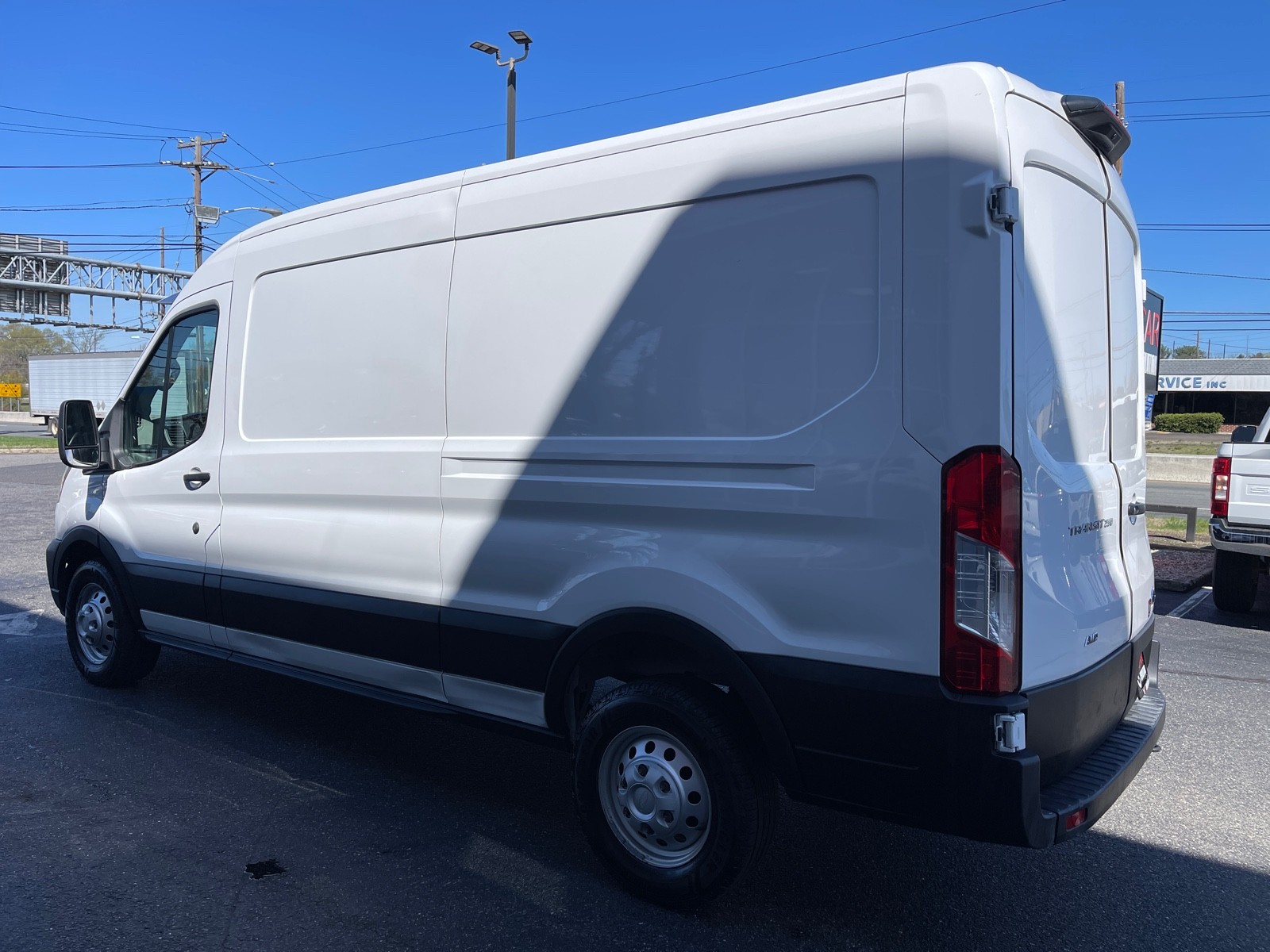 2022 Ford Transit photo 4