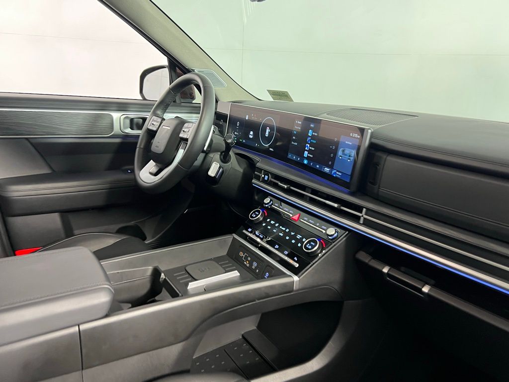 2025 Hyundai Santa Fe Limited photo 29