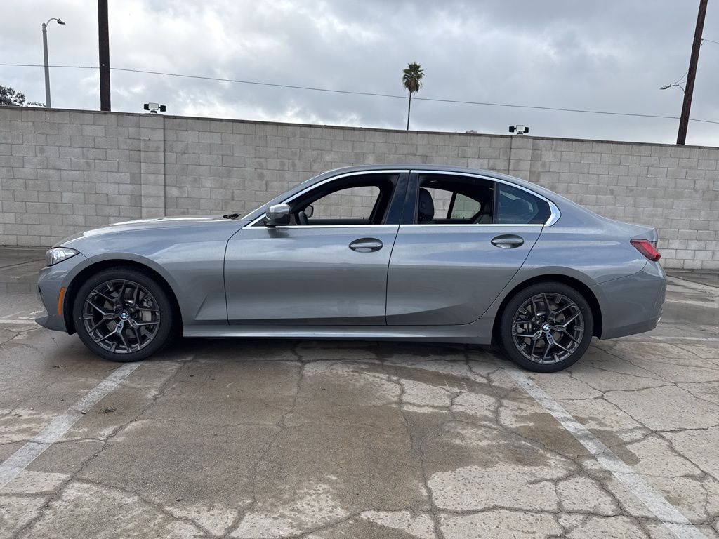 2025 Bmw 330i photo 2