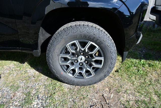 2026 Chevrolet Colorado Z71 photo 16