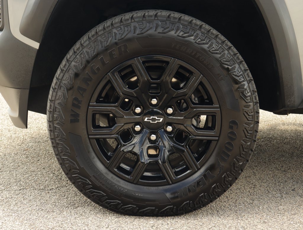 2024 Chevrolet Colorado Trail Boss photo 35