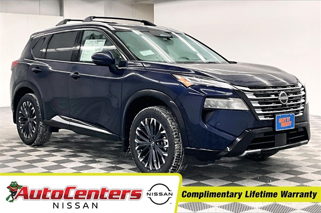 2025 Nissan Rogue Platinum's photo