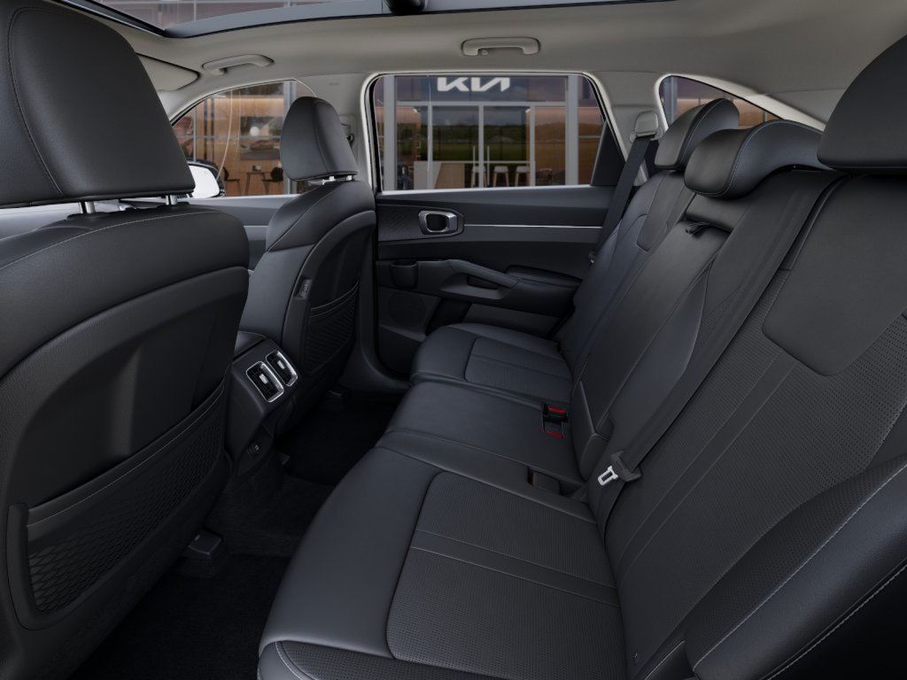 2025 Kia Sorento S photo 17