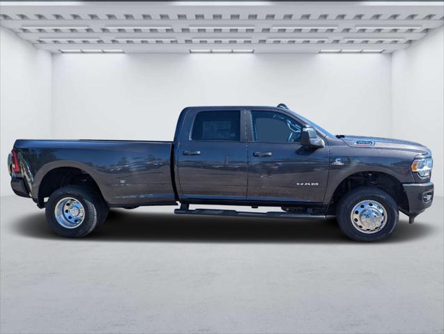 2024 Ram 3500 Big Horn photo 2