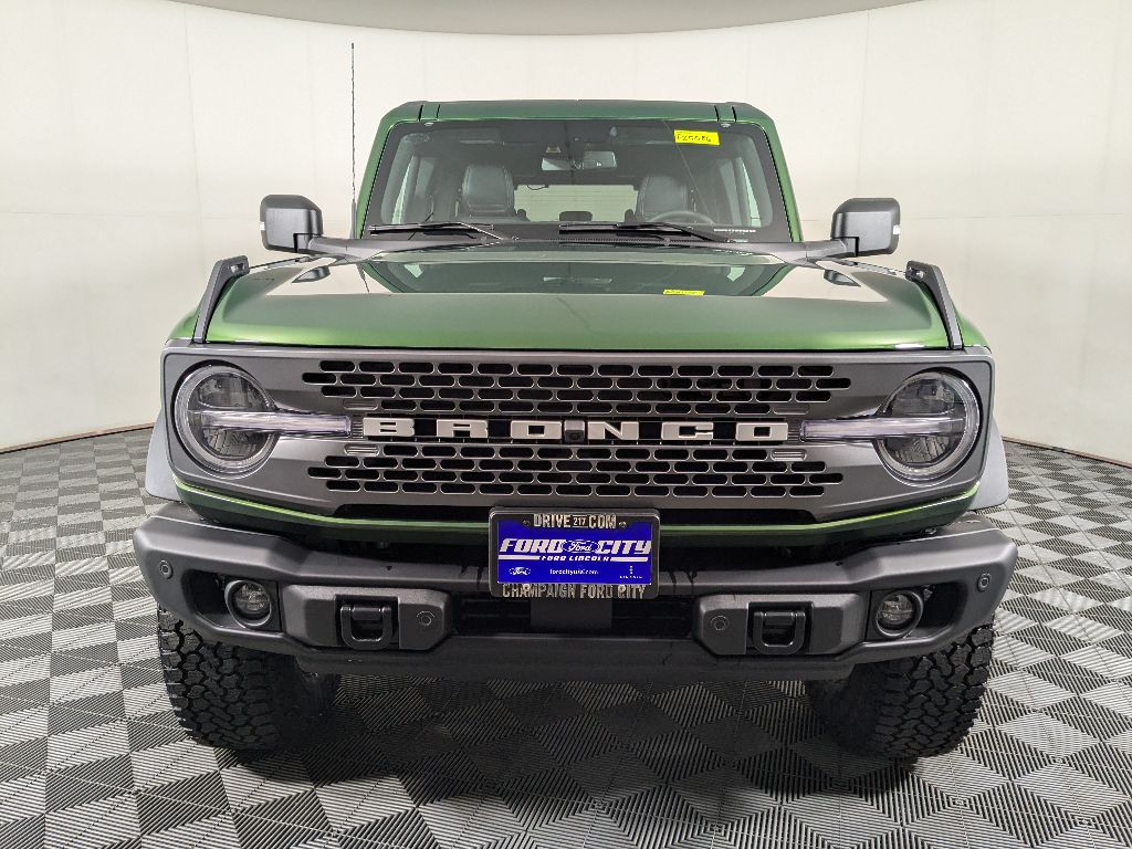 2025 Ford Bronco Badlands photo 3