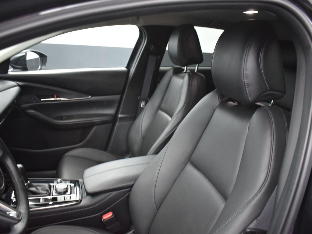 2022 Mazda CX-30 2.5 S Preferred photo 9