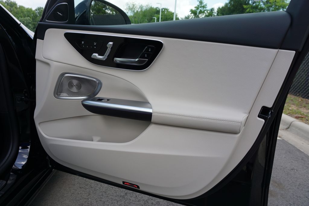 2025 Mercedes Benz C 300 photo 53