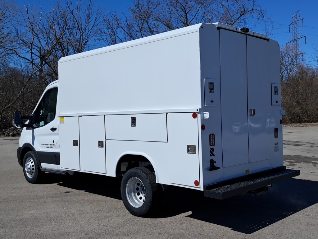 2024 Ford Transit Chassis Cutaway photo 4