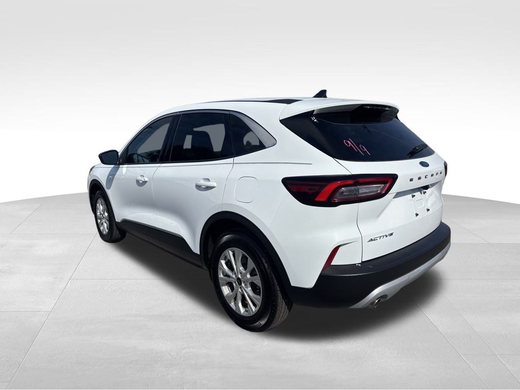 2024 Ford Escape Active photo 12