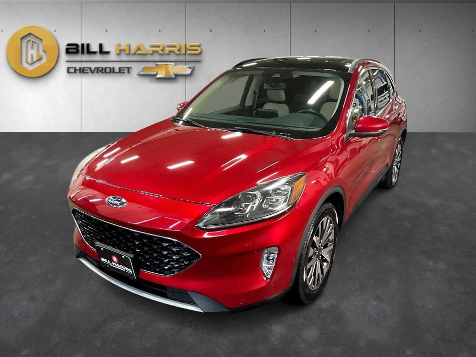 2020 Ford Escape Titanium's photo