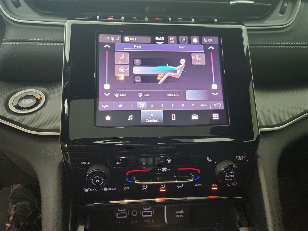 2025 Jeep Grand Cherokee Laredo Altitude X photo 25