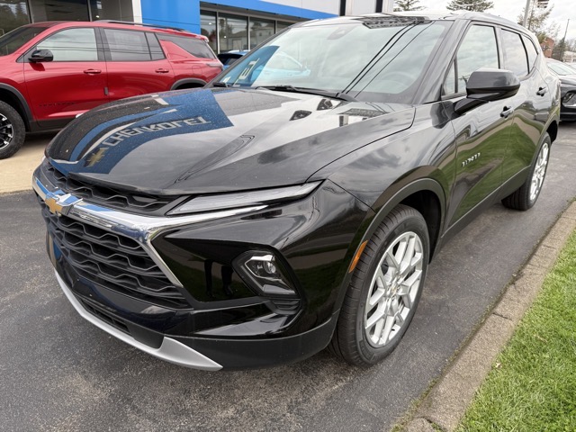 2025 Chevrolet Blazer 2LT's photo