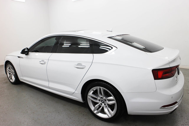 2019 Audi A5 Quattro Premium Plus photo 10