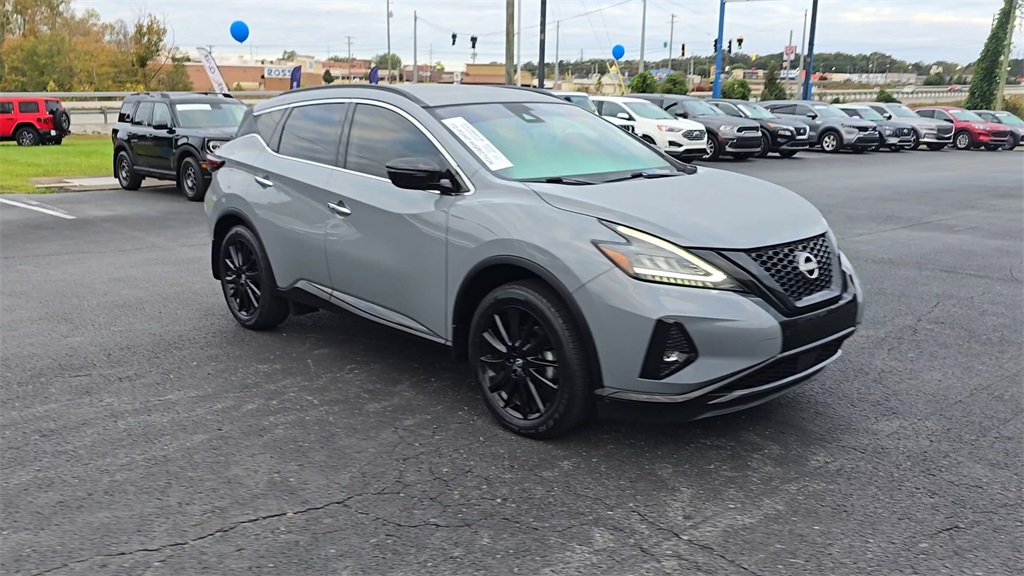2023 Nissan Murano SV photo 2