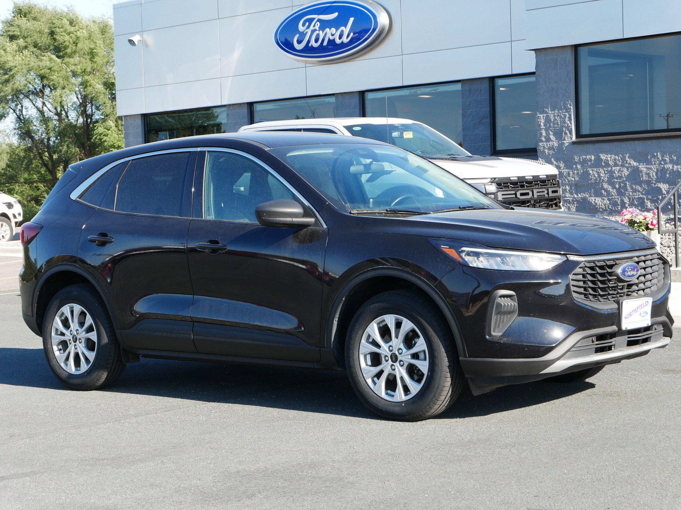 Used 2023 Ford Escape Active with VIN 1FMCU9GN6PUA10358 for sale in Northfield, Minnesota