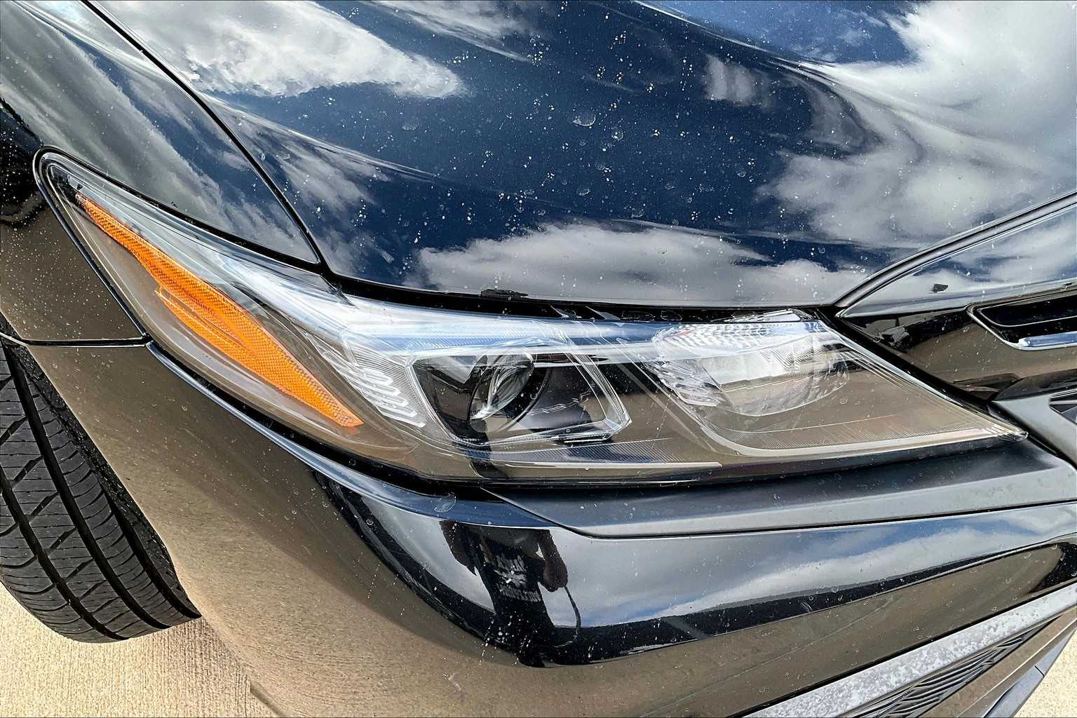 2023 Toyota Camry SE photo 23