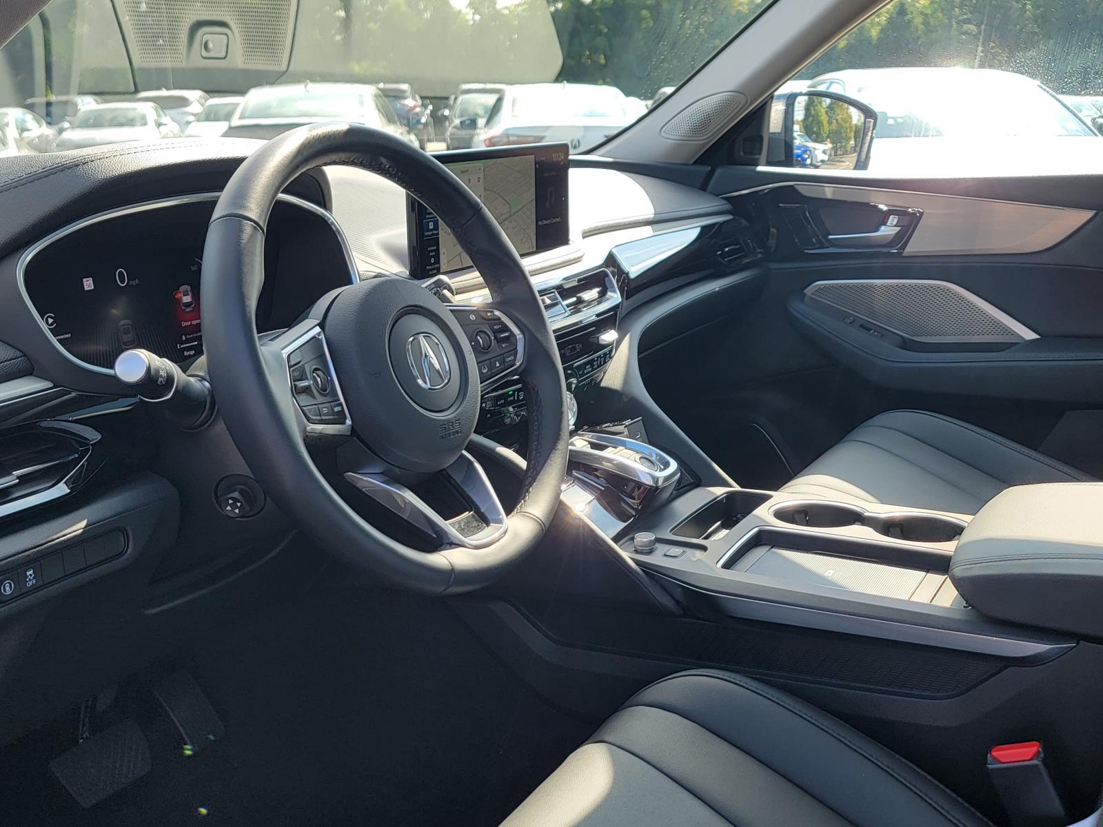 2025 Acura MDX SH-AWD photo 8