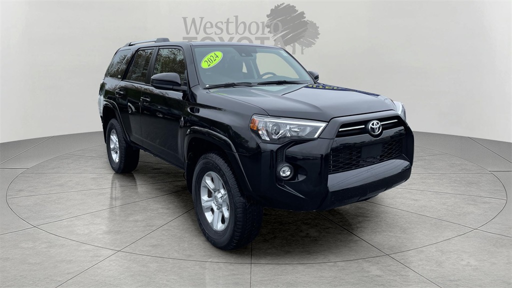 2024 Toyota 4Runner SR5's photo