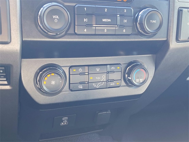 2020 Ford F-250 XL photo 27