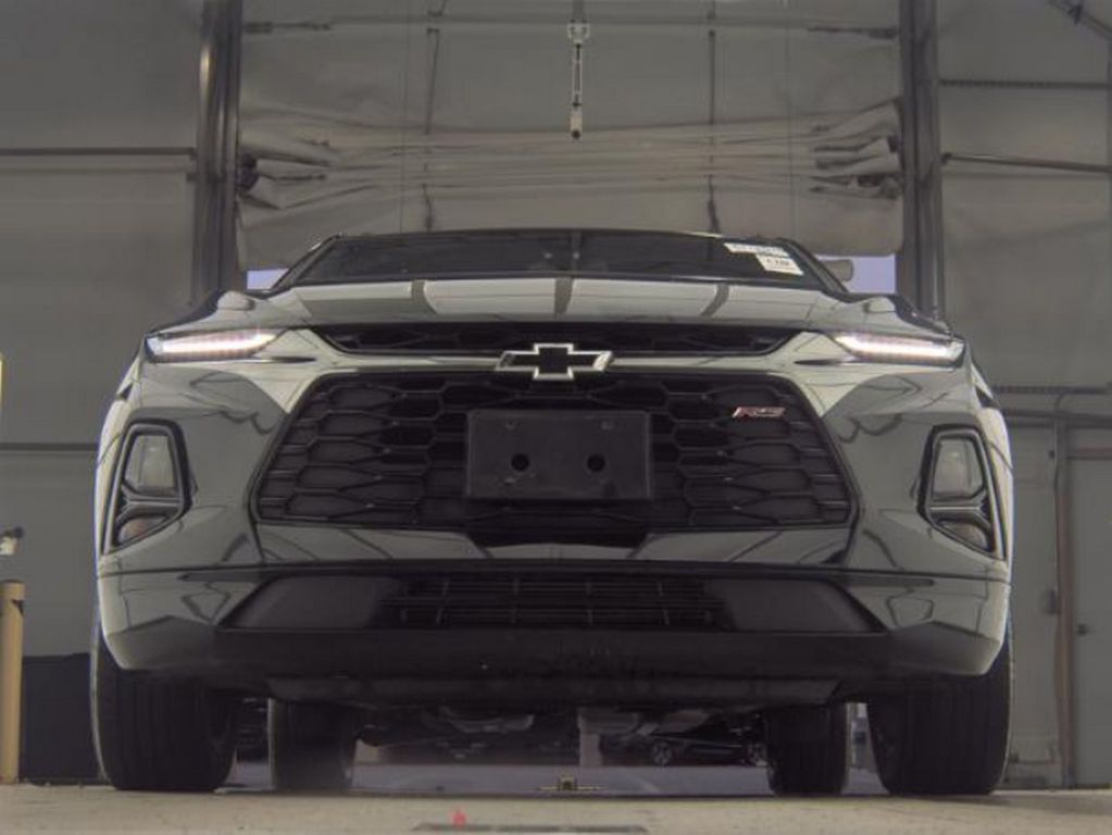 2022 Chevrolet Blazer RS photo 3