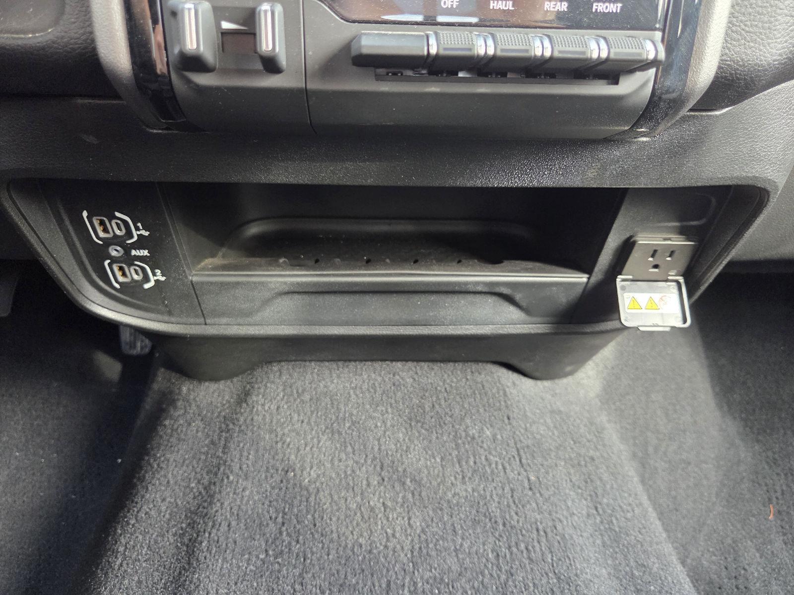 2024 Ram 2500 Big Horn photo 18